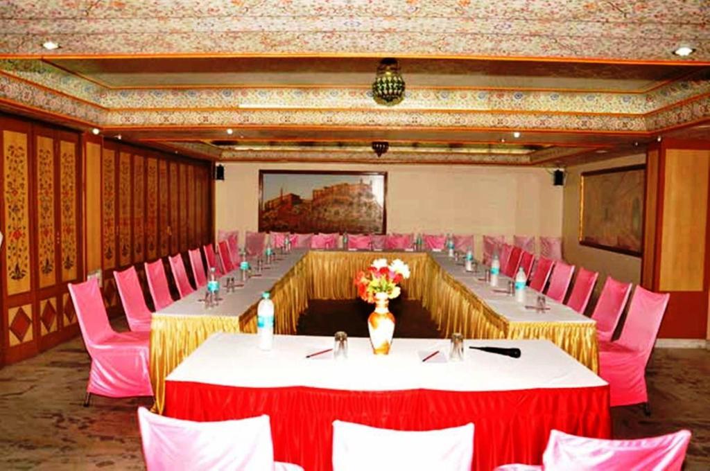 Hotel Aashish Divisione di Divisione di Jaipur Esterno foto