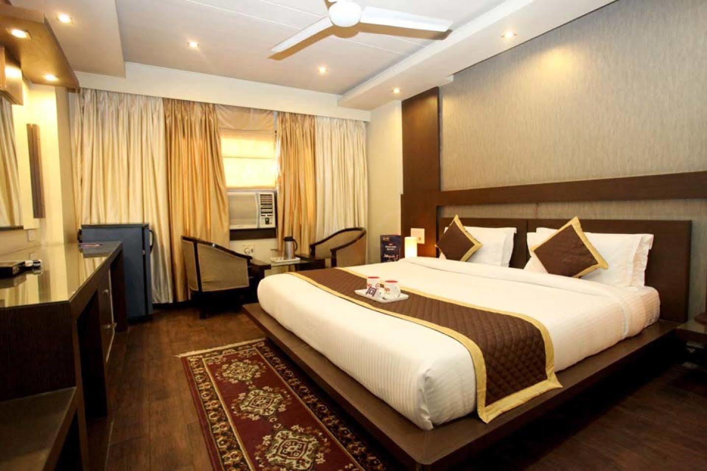 Hotel Aashish Divisione di Divisione di Jaipur Esterno foto